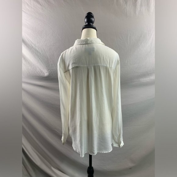 Off White Blouse With Rhinestone Collar - Picture 4 of 6